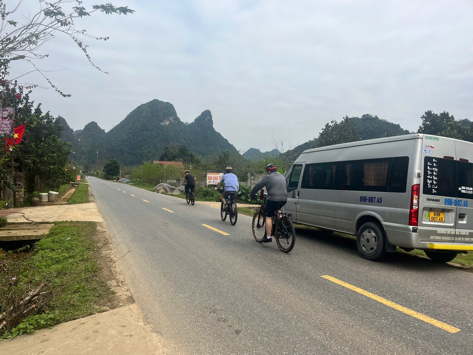 2-Day Bac Son Valley Cycling Escape